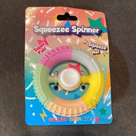 Squeezee Spinner Fidget Spinner Toy Bundle NEW (2 Different Colors) - Picture 3 of 4